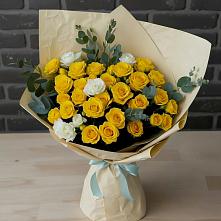 Букет цветов из:  Розы в Челюскинский