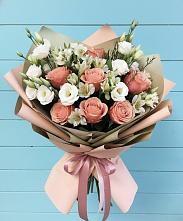 Букет цветов из:  Розы, Альстромерии и Лизиантусы в Челюскинский