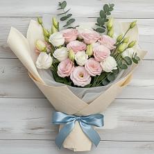 Букет цветов из:  Лизиантусы в Челюскинский