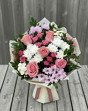 Букет цветов из:  Альстромерии, Гвоздики, Розы и Хризантемы в Челюскинский