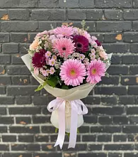Букет цветов из:  Герберы и Хризантемы в Челюскинский