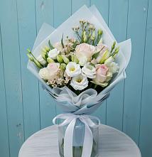 Букет цветов из:  Розы и Лизиантусы в Челюскинский