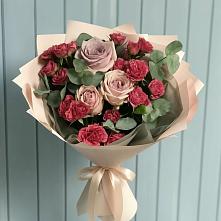 Букет цветов из:  Гвоздики и Розы в Челюскинский