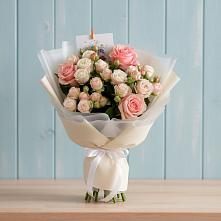 Букет цветов из:  Розы в Челюскинский