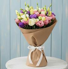 Букет цветов из:  Лизиантусы в Челюскинский
