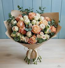 Букет цветов из:  Альстромерии и Розы в Челюскинский