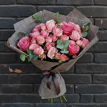 Букет цветов из:  Розы в Челюскинский